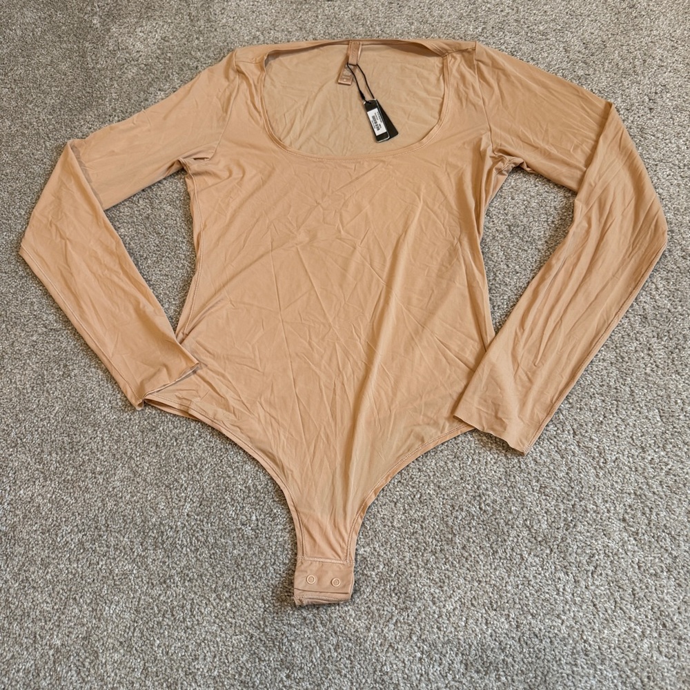 Skims Jelly Sheer Long Sleeve Clay Bodysuit  Size XL NWT